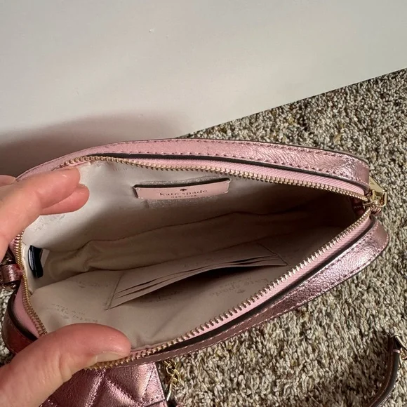 NWOT Kate Spade Metallic Rose Crossbody Bag - Picture 3 of 3